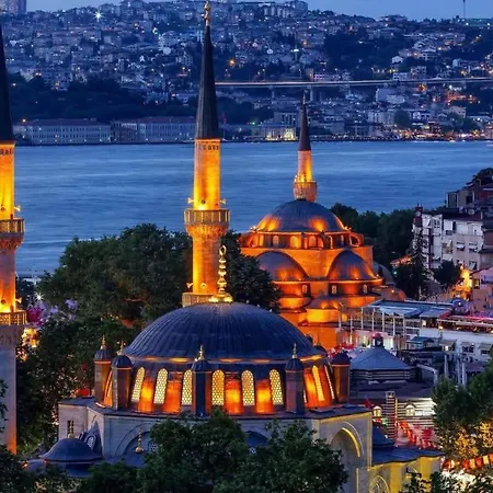 Nexus By Taksim מלון *